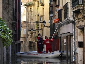 Spanyol Terendam Banjir, Warga Ramai-ramai Dievakuasi