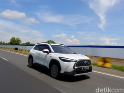 Toyota Semringah, Melihat Penjualan Mobil Januari-November 2021