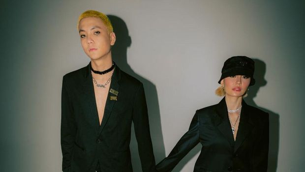 Adam Rosyadi Pacar Agnez Mo Acungkan Jari Tengah: Nggak Cool Adam Rosyadi Pacar Agnez Mo Acungkan Jari Tengah: Nggak Cool