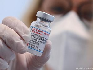 Efek Vaksin Booster Moderna hingga Pfizer Efek Vaksin Booster Moderna hingga Pfizer