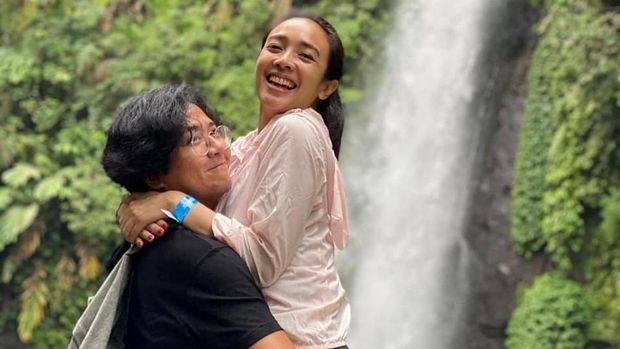 Dea Ananda dan Ariel Nidji