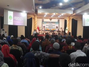 Gus Ipul Minta TPU di Kota Pasuruan Dikelola Baik Hingga Nyaman Diziarahi Gus Ipul Minta TPU di Kota Pasuruan Dikelola Baik Hingga Nyaman Diziarahi
