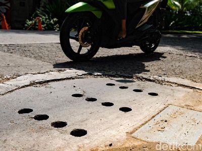 Warning! Ada Sumur Resapan Belum Diaspal di Jagakarsa