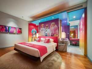 So Cute! Hotel Bertema Barbie untuk Staycation Saat Liburan
