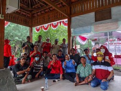 Ketua DPRD Surabaya Dengar Keluhan & Aspirasi Modin hingga Nelayan