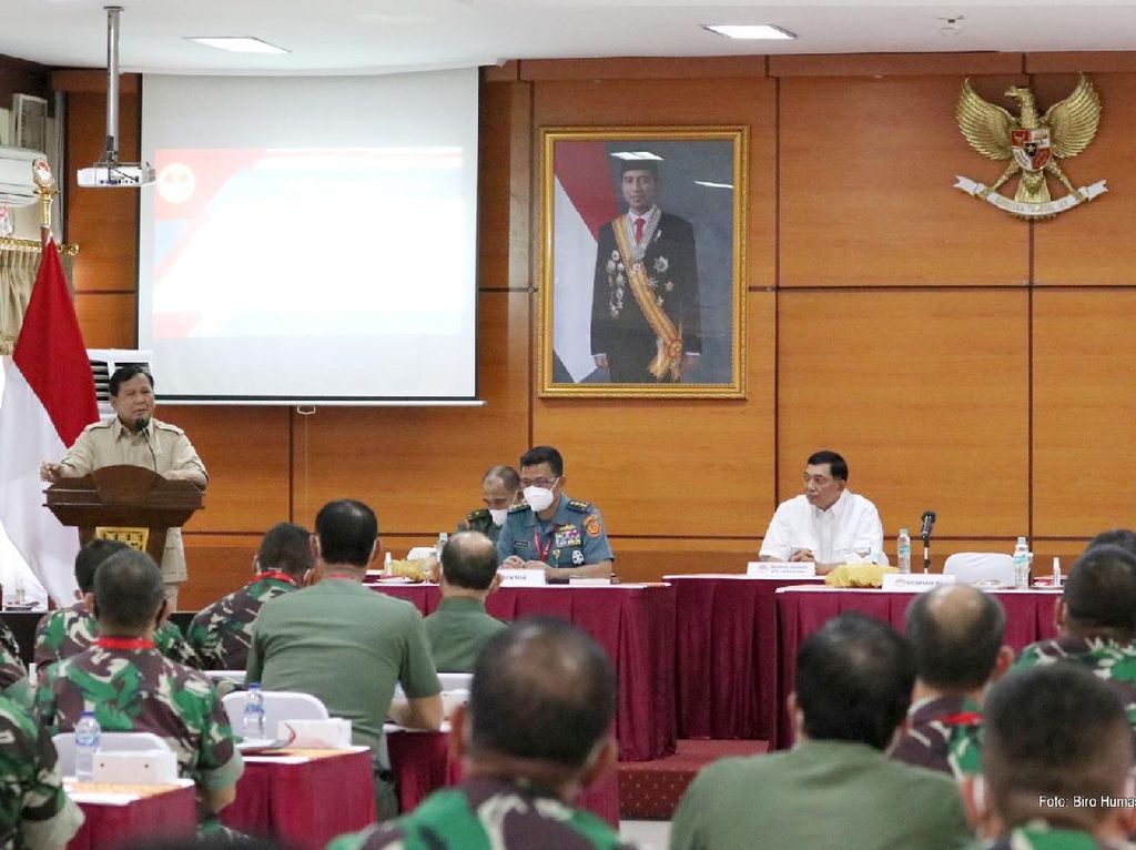 Prabowo Ajak Stakeholder Susun Produk Strategis Pertahanan