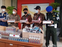 37 Ribu Batang Rokok Ilegal Disita dari Warung Kelontong di Majalengka