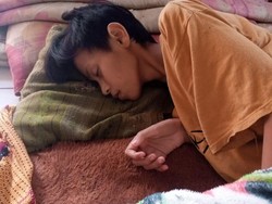 Pelajar di Pandeglang Panas Tinggi-Tak Bisa Makan Usai Vaksinasi