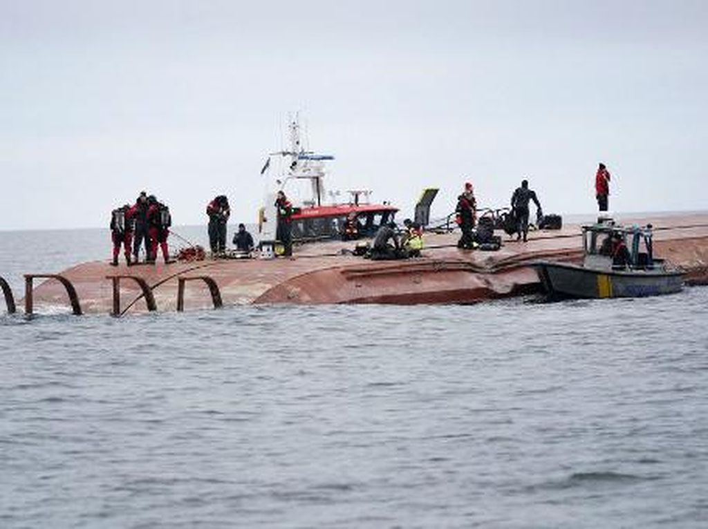 2 Orang Ditangkap Buntut Tabrakan 2 Kapal Kargo di Laut Baltik