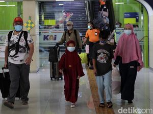 Catat! Kelompok Ini Wajib Tes Antigen dan PCR Saat Perjalanan Catat! Kelompok Ini Wajib Tes Antigen dan PCR Saat Perjalanan