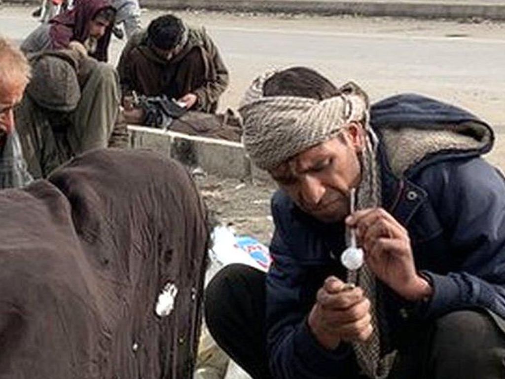 Ketika Sabu-Heroin Jadi Jalan Keluar Kesulitan Ekonomi Petani Afghanistan