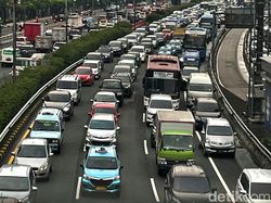 Hingga H-2 Natal, Sudah 1 Juta Lebih Kendaraan Keluar Jabotabek Via Tol