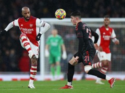 Akhir pekan kemarin kontra Southampton, Alexandre Lacazette jadi kapten Arsenal (Getty Images)