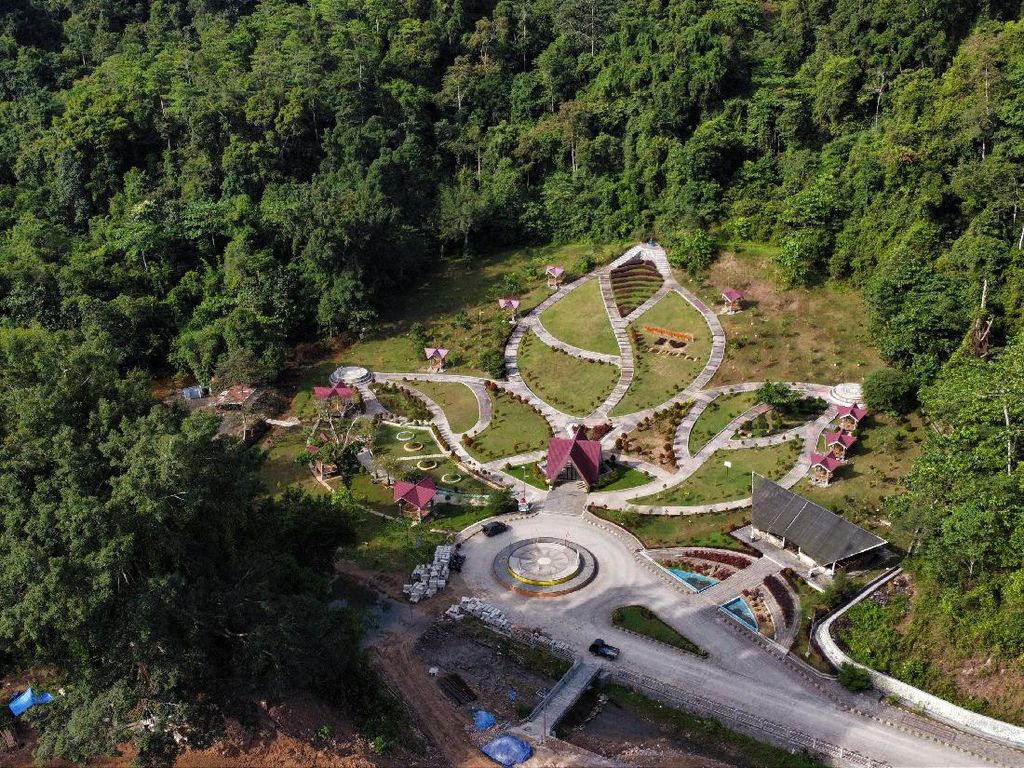 Bermain Sambil Belajar, Bisa Banget di Kebun Raya Kendari Bermain Sambil Belajar, Bisa Banget di Kebun Raya Kendari