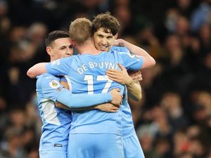 Man City: John Stones Berambisi Sabet Treble Winner
