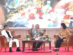 Di Depan Mahasiswa UT, Bamsoet Bicara Peluang Bisnis di Industri Kreatif