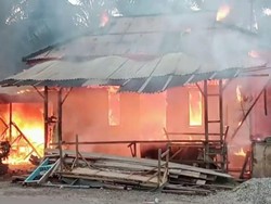 Pegawai Koperasi di Sumut Bakar Rumah Nasabah Saat Tagih Utang