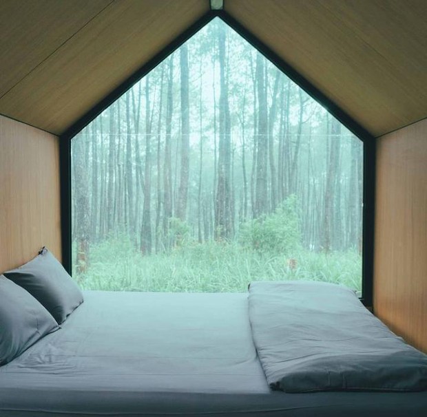 Pemandangan Dari Dalam Kabin/foto: instagram.com/boboboxadventure Pemandangan seperti ini kan kamu dapatkan jika kamu menginap di bobocabin