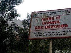 10 KK Warga Terdekat dari Kawah Sipandu Batang Emoh Direlokasi