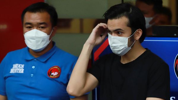 Penampilan Rizky Nazar Usai Ditangkap saat Nge-Ganja