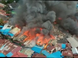 Kebakaran Landa Permukiman Padat di Balikpapan, Ratusan Rumah Terdampak