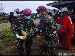 TNI AL Gelar Simulasi Bencana Antisipasi Potensi Tsunami 8 Meter Cilegon