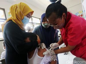 Vaksin Anak di Bogor untuk Usia 6-11 Tahun, Ortu Wajib Tahu Info Ini! Vaksin Anak di Bogor untuk Usia 6-11 Tahun, Ortu Wajib Tahu Info Ini!