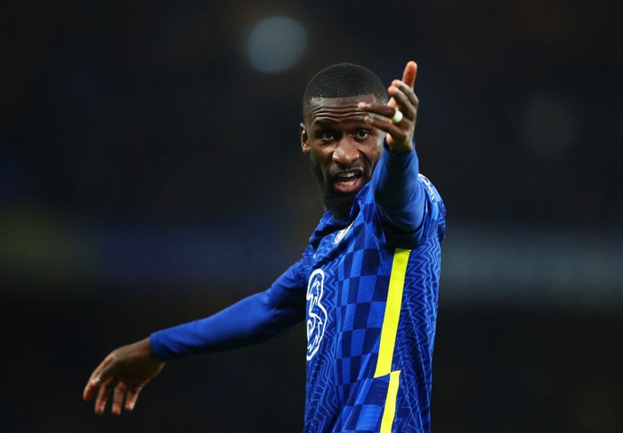 LONDON, ENGLAND - DECEMBER 11: Antonio Ruediger of Chelsea reacts during the Premier League match between Chelsea and Leeds United at Stamford Bridge on December 11, 2021 in London, England. (Photo by Marc Atkins/Getty Images)