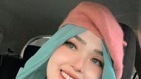 8 Potret Pegawai Negeri Cantik di Kalimantan Viral, Gaya Hijab Model Rambut