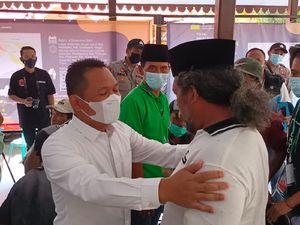 Bupati Lumajang Target Hunian Sementara Korban Semeru Rampung 2-3 Minggu Bupati Lumajang Target Hunian Sementara Korban Semeru Rampung 2-3 Minggu