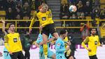 Erling Haaland Terbang: Saat Jebol Gawang Lawan, Ketika Merayakan