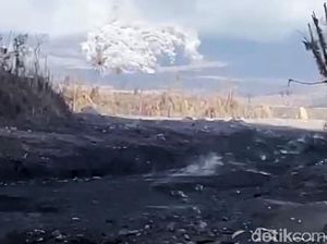 Erupsi Gunung Semeru 4 Desember 2021, Ini Kondisi-Jumlah Korban Terbaru Erupsi Gunung Semeru 4 Desember 2021, Ini Kondisi-Jumlah Korban Terbaru