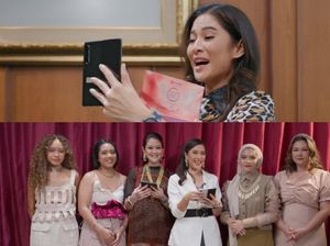 Dian Sastrowardoyo Beraksi di Female Daily Best of Beauty Awards 2021 Dian Sastrowardoyo Beraksi di Female Daily Best of Beauty Awards 2021