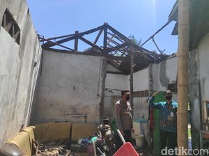 Puluhan Rumah Rusak Akibat Gempa Jember, BMKG Soroti Kualitas Bangunan Puluhan Rumah Rusak Akibat Gempa Jember, BMKG Soroti Kualitas Bangunan