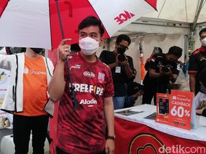 Gibran Apresiasi Uji Coba Laga Liga 2 dengan Penonton