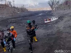 Semeru Siaga, PVMBG: Awan Panas Masih Berpotensi Terjadi