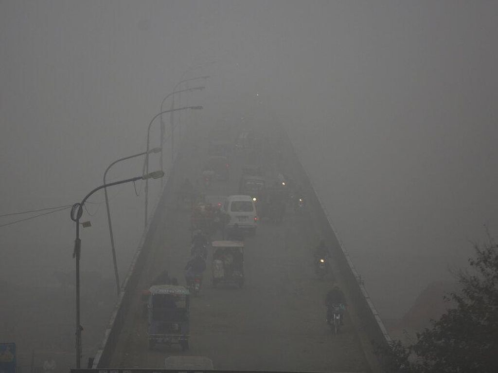 Kabut Asap di New Delhi Capai Level Berbahaya!
