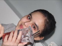 Salah Alamat! Netizen Indonesia Kirim Ucapan Duka Cita ke Anna Laura