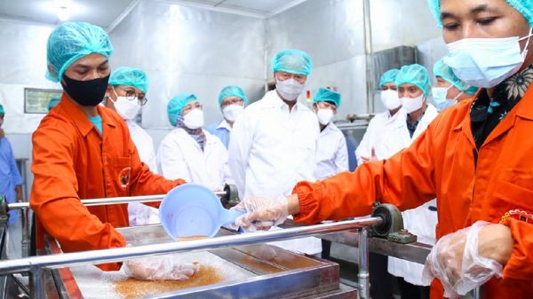 Menperin Cek Penerapan Teknologi 4.0 Pada IKM