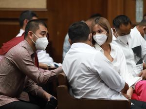 Nia Ramadhani Curhat Alasan Nyabu: Saya Dituntut Jadi Sempurna Nia Ramadhani Curhat Alasan Nyabu: Saya Dituntut Jadi Sempurna