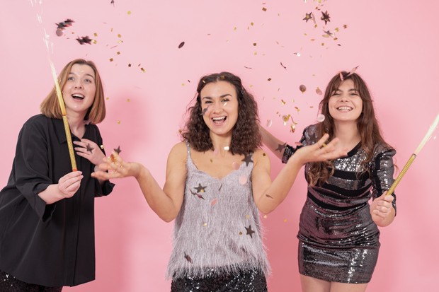 Resolusi tahun baru/foto: freepik.com/pvproductions Buat resolusi tahun baru sesuai apa yang zodiakmu isyaratkan untuk menjalani kehidupan lebih berarti.