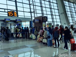 Mulai Hari Ini, Wajib Booster agar Bebas Syarat Perjalanan Mulai Hari Ini, Wajib Booster agar Bebas Syarat Perjalanan