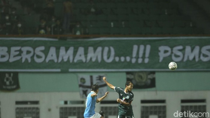 Sulut United Taklukkan 10 Pemain PSMS Sulut United berhasil menaklukkan PSMS Medan dalam pertandingan babak 8 besar Liga 2. Patrich Wanggai dkk menang 2-1.
