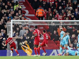 Kontroversi Gol Penyama Kedudukan Liverpool ke Gawang Newcastle