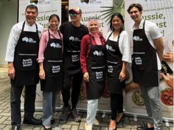 3 Selebriti Unjuk Skill Masak Daging Sapi Australia dalam 30 Menit