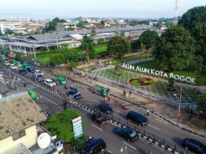 Alun-alun Kota Bogor Diresmikan, Lokasi Strategis dan Ada Alat Gym!
