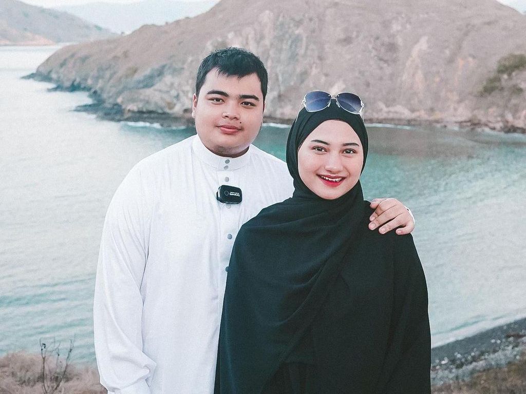 Cara Nadzira Shafa Ungkap Rindu pada Ameer Azzikra Cara Nadzira Shafa Ungkap Rindu pada Ameer Azzikra