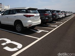 Sejarah! Toyota Fortuner Buatan Indonesia Mulai Diekspor ke Australia