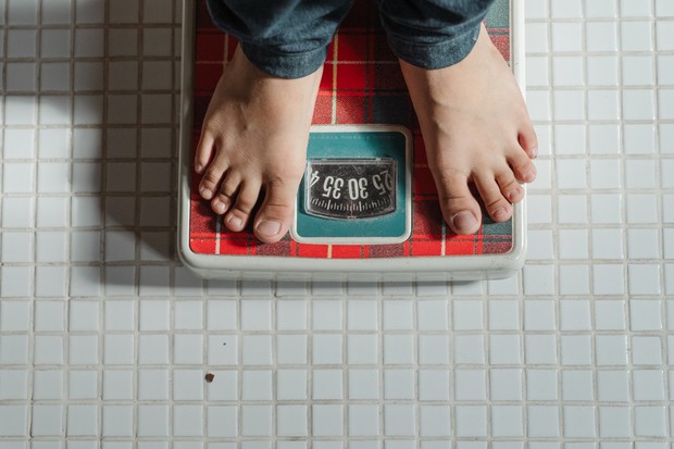 Berat badan turun drastis bisa membuat haid tidak teratur