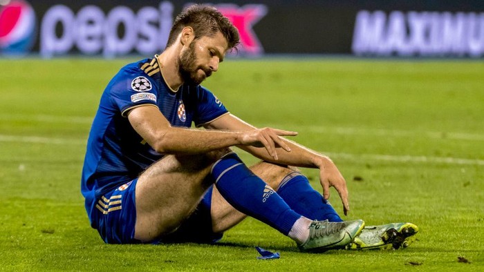 ZAGREB, CROATIA - AUGUST 25: Bruno Petkovic of Dinamo Zagreb looks dejected after a missed chance during the UEFA Champions League Play-Offs Leg Two match between Dinamo Zagreb and FC Sheriff at Maksimir Stadium on August 25, 2021 in Zagreb, Croatia. (Photo by Jurij Kodrun/Getty Images)